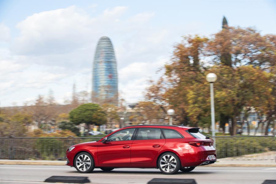  Seat Leon Sportstourer FR 2020 года  (WW) (фото 26 из 29)